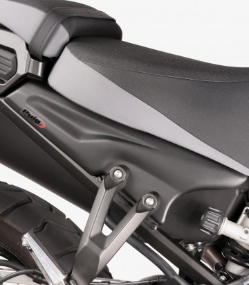 Tapas Laterales Puig 6804J para Yamaha XT1200ZE Super Tenere (19-20), XT1200Z (10-20) Negro mate 