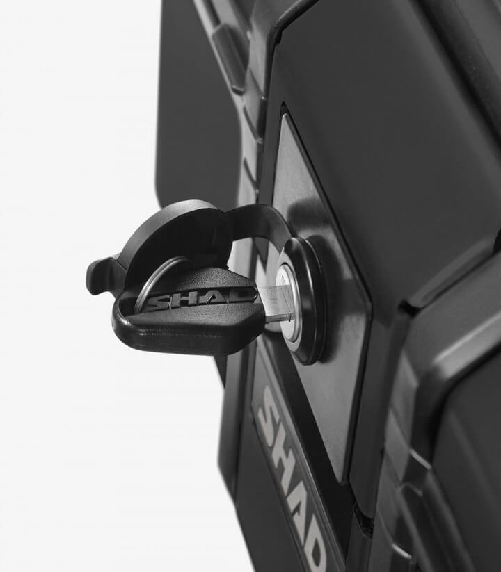 Maleta central SHAD TR55 Aluminio Pure Black Terra 55 Litros