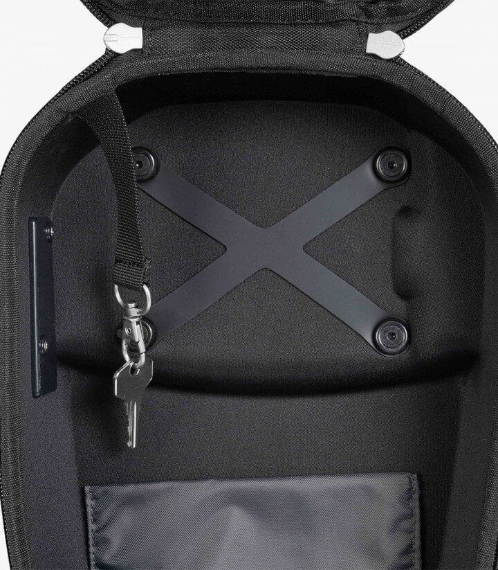 SHAD Click System Tankrucksack E09CL Pro
