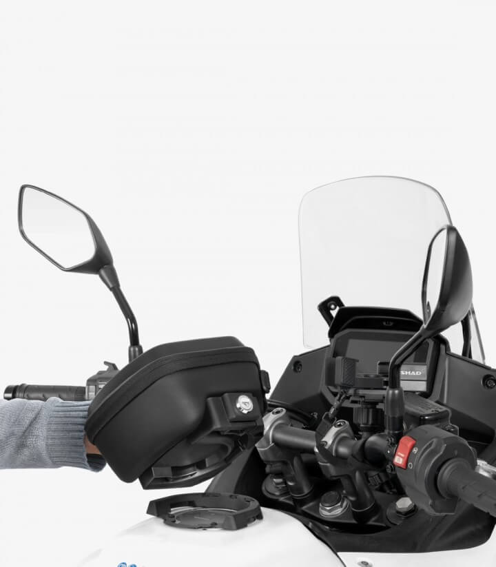 Kit fijación bolsa SHAD Click System C010CS para CF MOTO
