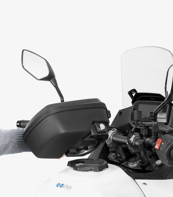 Kit fijación bolsa SHAD Click System R010CS para Royal Enfield Guerrilla 450 (24-25)