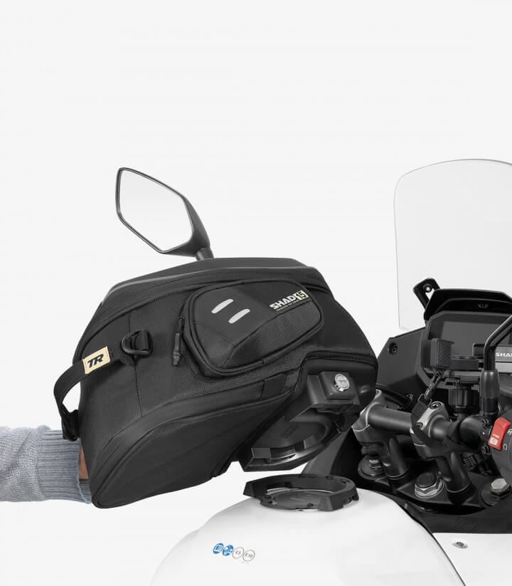 Kit fijación bolsa SHAD Click System S010CS para varios modelos de Suzuki