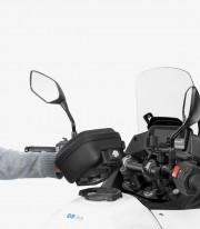 Kit fijación bolsa SHAD Click System W013CS para BMW G310GS/R (17-25)