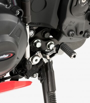 Hebel Schaltung Puig 21469P für Yamaha MT-09 (21-23), Tracer 9/GT (21-23, 25-26) in der Farbe Silber