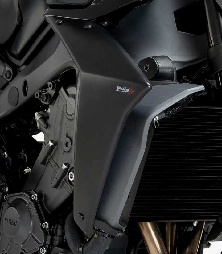 Alerones laterales Naked 22080J para Yamaha MT-09 (24-25) color Negro mate de Puig