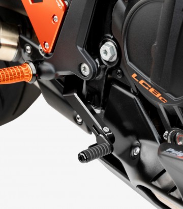 Hebel Schaltung Puig 22207N für KTM 990 Duke (24-26) in der Farbe Schwarz