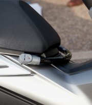 SHAD Handlebar Lock SC305H Series 3 Size 3 (38cm)
