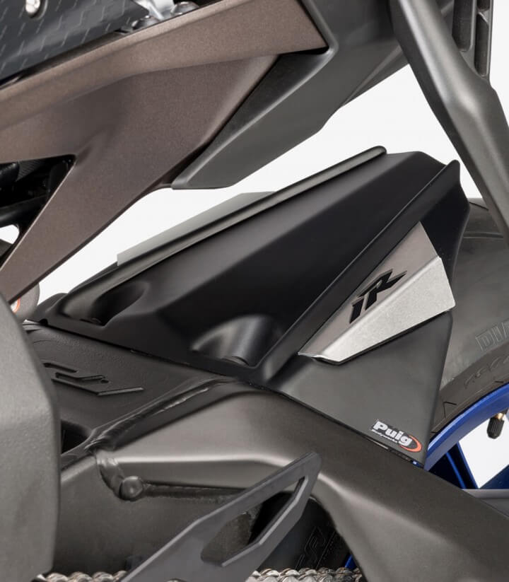 Guardabarros trasero Yamaha YZF-R1 Tipo R Negro Puig 7688J
