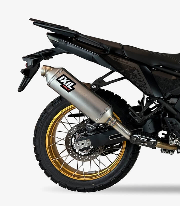 Escape RV1040SS Ixil Rally Acero para Voge DS800 Rally (25)