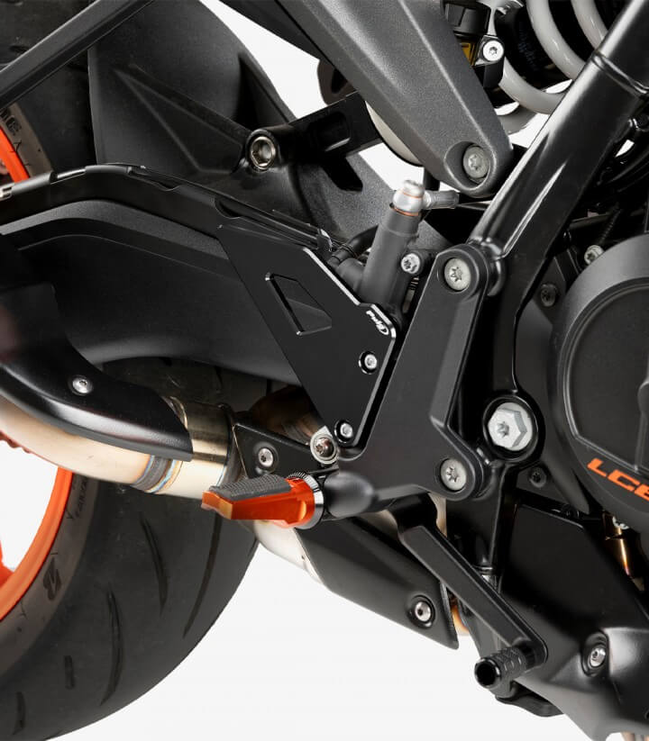 Placas Talón Puig Negras para KTM 990 Duke R (25) 22263N