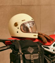 Casco Integral By City Roadster III Crema