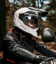 By City Xtreme Full-Face Helmet White