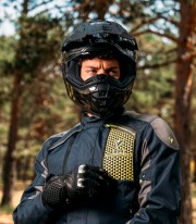 By City Xtreme Full-Face Helmet Black