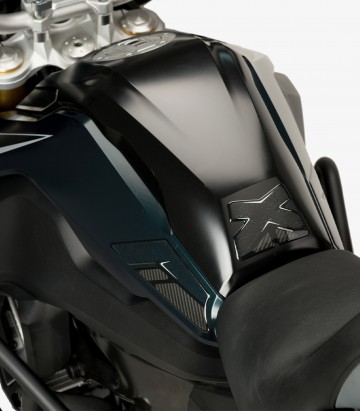 Protector depósito BMW F850GS (18-22) Puig Símil carbono 3717C