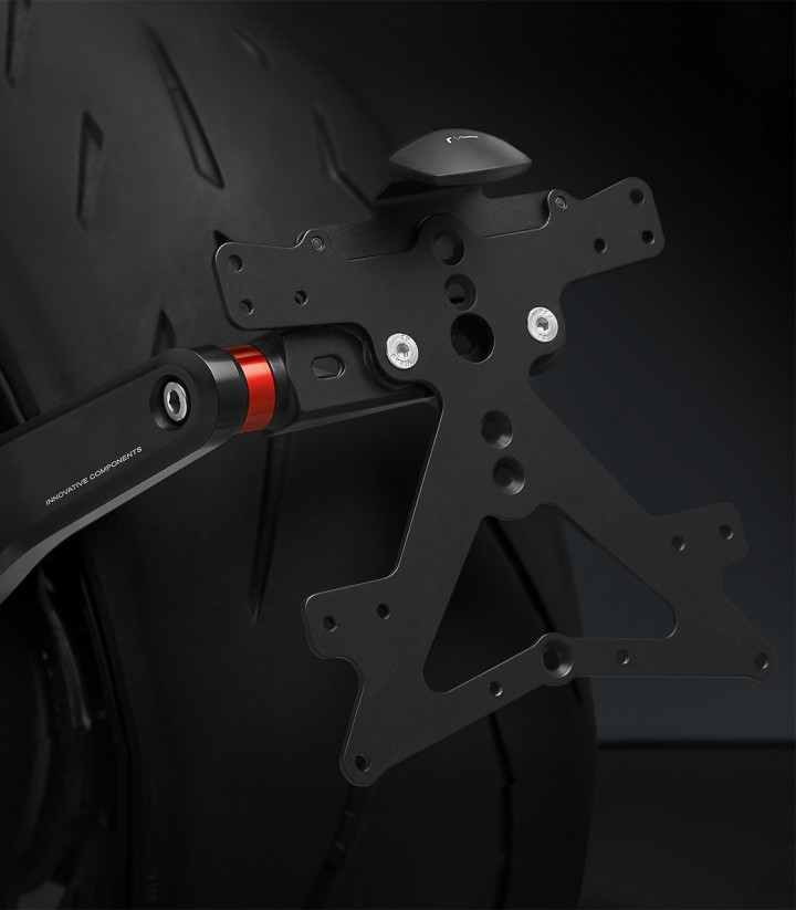 Portamatrículas Rizoma Side Arm MV Agusta F3 800 / RC / RR / Rosso (17-25) PT607B