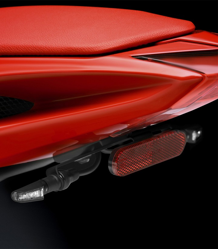 Rizoma Kennzeichenhalter Side Arm MV Agusta F3 800 (17-26) PT607B