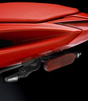 Portamatrículas Rizoma Side Arm MV Agusta F3 800 / RC / RR / Rosso (17-25) PT607B