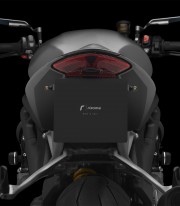 Portamatrículas Rizoma Fox Triumph Speed Triple 1200 RS / RR / RX (21-25) PT669B