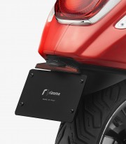 Rizoma License Plate Holder Vespa Elettrica / Primavera / Sprint (18-25) PT813B