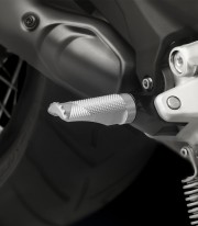 Kit Montaje Estriberas Piloto / Pasaejro Rizoma Ducati DesertX / Multistrada V2/V4 (21–26) PE725B