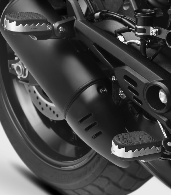 Montagekit Fußrasten Sozius Rizoma several Ducati models PE728B