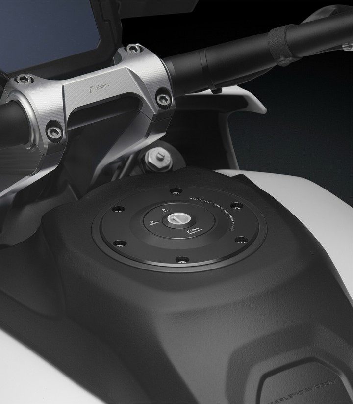 Tapón Depósito Street Negro Rizoma Harley-Davidson Pan America 1250 (21-25) TF095B