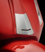 Rizoma Silver Horn Cover for Vespa Primavera / Sprint / Elettrica (18-23) ZVP039A