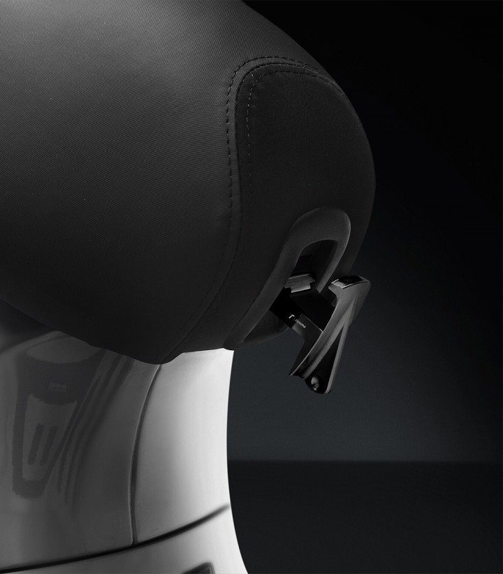 Rizoma Taschenhaken Schwarz Vespa Elettrica (18-24), Primavera (18-25), Sprint/Sprint Elettrica (18-26) ZVP041B