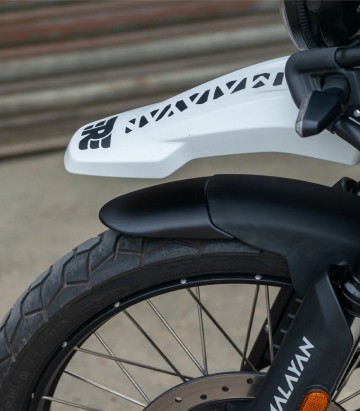 Faldón guardabarros delantero Puig 22497N para Royal Enfield Himalayan 450 (24-26)