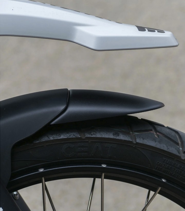 Faldón guardabarros delantero Puig 22497N para Royal Enfield Himalayan 450 (24-26)