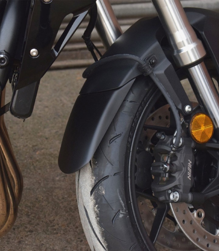 Schmutzfänger vorderer Kotflügel Puig 22404N für Honda CB1000/750 Hornet (23-26)