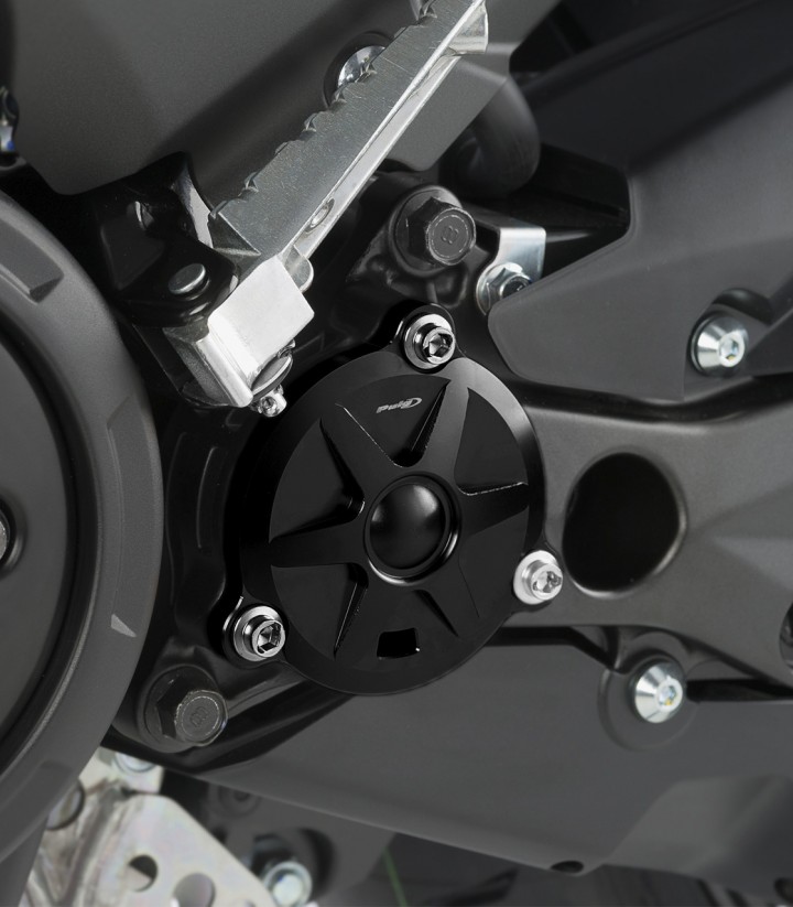 Tapa Piñón Puig Negro Yamaha T-MAX 530 / DX / SX (12-19), T-MAX 560 / Tech Max (20-26) 8502N
