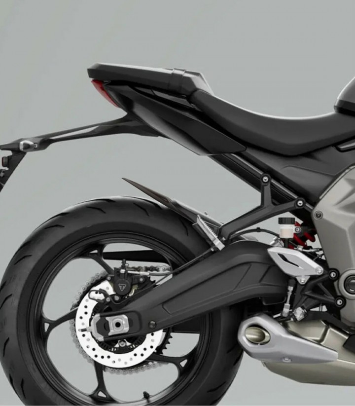 Extensión guardabarros trasero Puig 22501J para Triumph Daytona 660 (24-25)