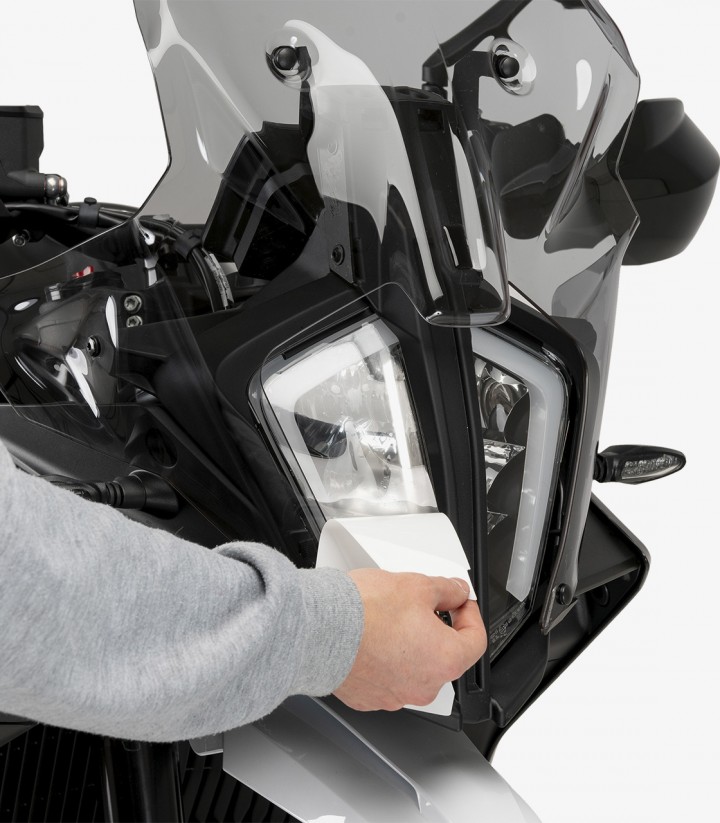 Protector de Faro Adhere Puig 21613W para KTM 790 / 890 Adventure, 890 SMT (23-26)