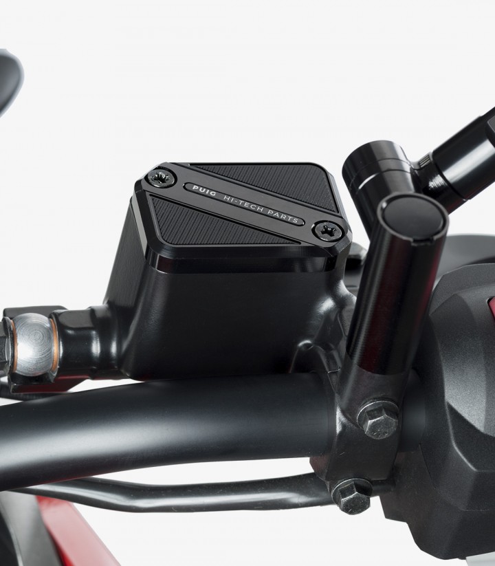 Brake Fluid Reservoir Cap Puig Black 9612N for various models of Aprilia, BMW, KTM, Suzuki and Triumph