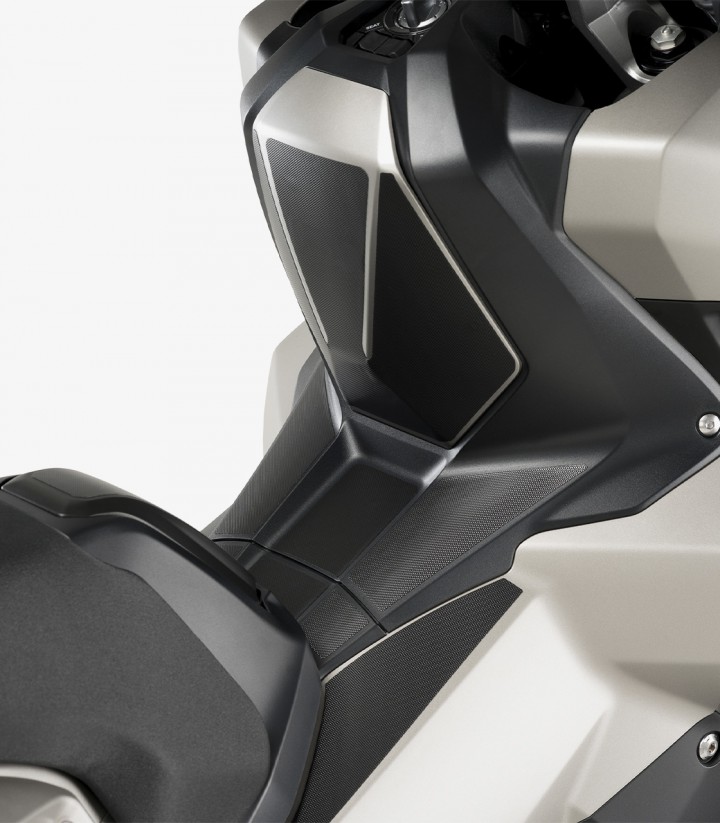Protector depósito Honda X-ADV (17-20) Puig Scratch Saver Negro 9952N
