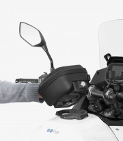 Kit fijación bolsa SHAD Click System B011CS para Bajaj Pulsar Dominar 400 (25-26), PULSAR NS 125/400 (25-26)