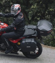 SHAD SH51 Carbon Look 51 Liters Top Case