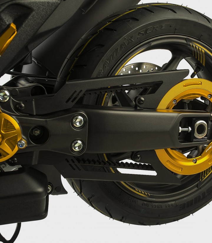 Puig Belt Cover in Black for Yamaha T-MAX 530 / DX / SX (17-19), T-MAX 560 / Tech Max (20-26) 9455N