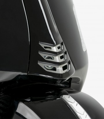 Hupenblende Puig für verschiedene Vespa-Modelle in Schwarz 22389D