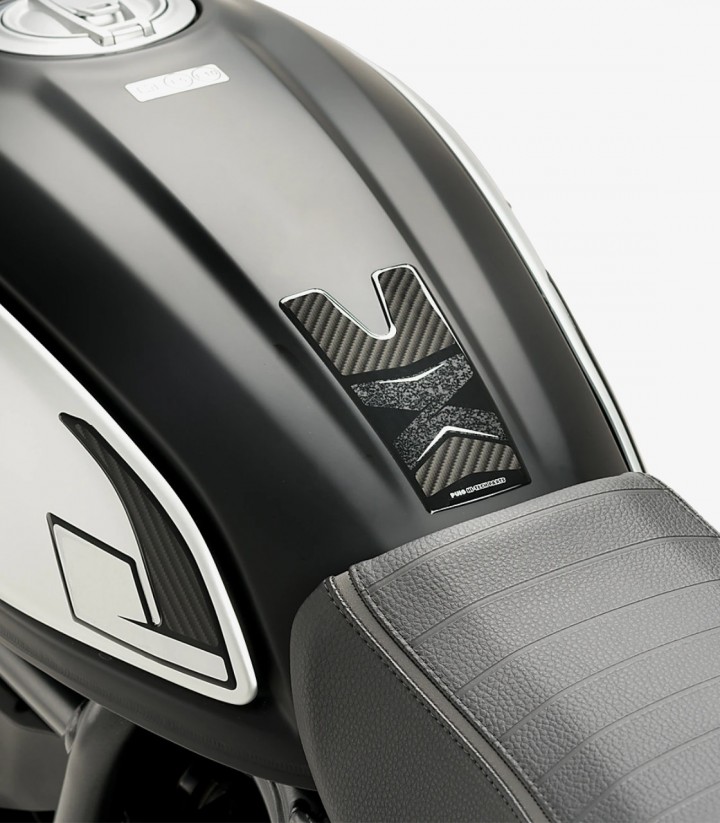 Protector depósito Ducati Scrambler 800/1100 (15-25) Puig Símil carbono 9131C 9131C