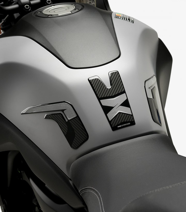 Tankpad Yamaha MT-07 Tracer (16-17), Tracer 700 (18-20), Tracer 7 (21-24) Puig Carbon-Optik 9301C