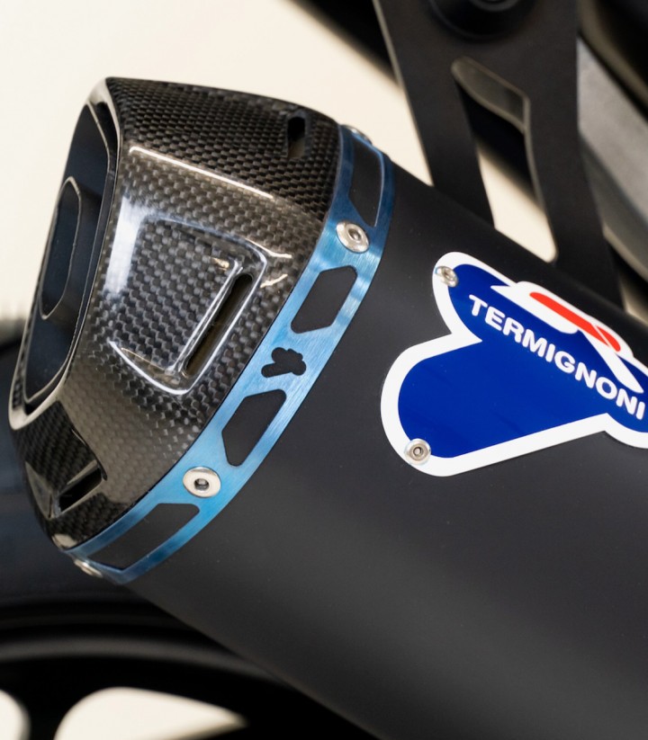 Escape Termignoni Negro acero inoxidable para Yamaha T-MAX 530 / 560 (20-24) Y12508000BNC