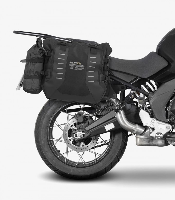 Soportes 4P maletas laterales SHAD C0MT754P para CF MOTO 700MT (25)