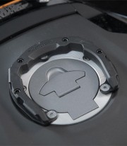 Anillo de Depósito PRO para Yamaha MT-03 (21-24), MT-03 ABS (20-22) SW-MOTECH TRT.00.787.31600/B TRT.00.787.31600/B