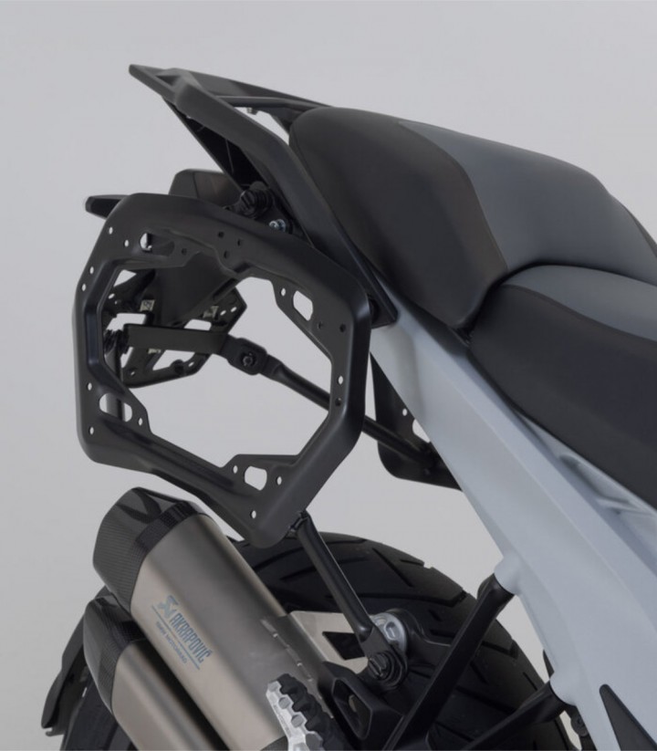 Soportes Laterales PRO BMW R1300GS (23-25) SW-MOTECH KFT.07.975.30001/B KFT.07.975.30001/B