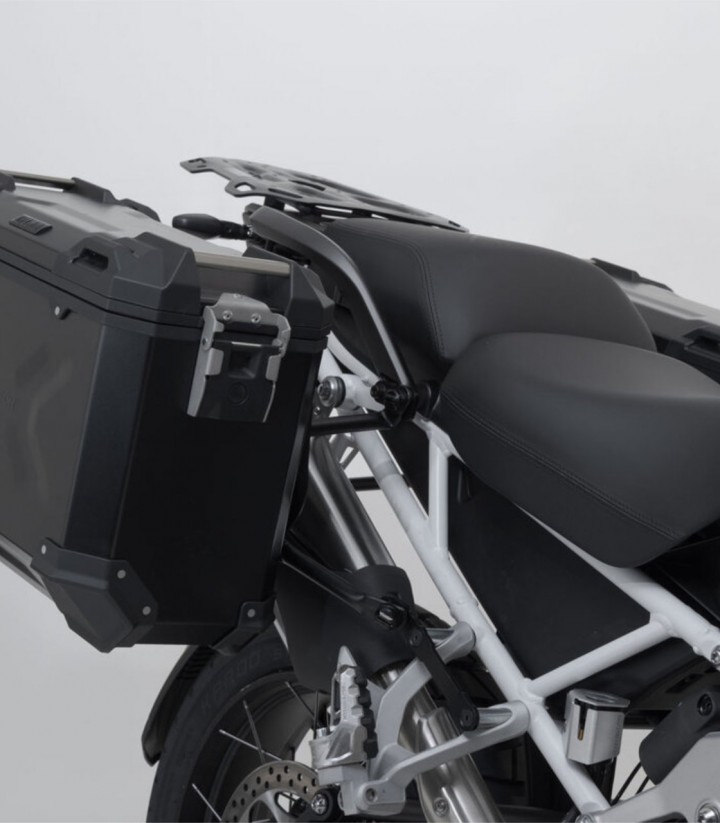 Soportes Laterales PRO Triumph Tiger 1200 GT Explorer / Rally Explorer (22) SW-MOTECH KFT.11.905.30102/B KFT.11.905.30102/B