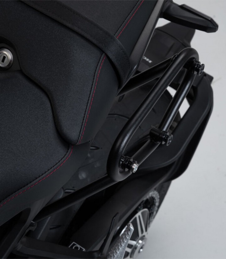 Soporte Lateral Izquierdo SLC Honda CB1000R (18-20) SW-MOTECH HTA.01.903.10000 HTA.01.903.10000