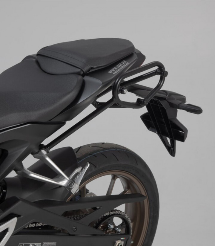Soporte Lateral Izquierdo SLC Honda CB300R (18), CB125R (17-24) SW-MOTECH HTA.01.906.10000 HTA.01.906.10000