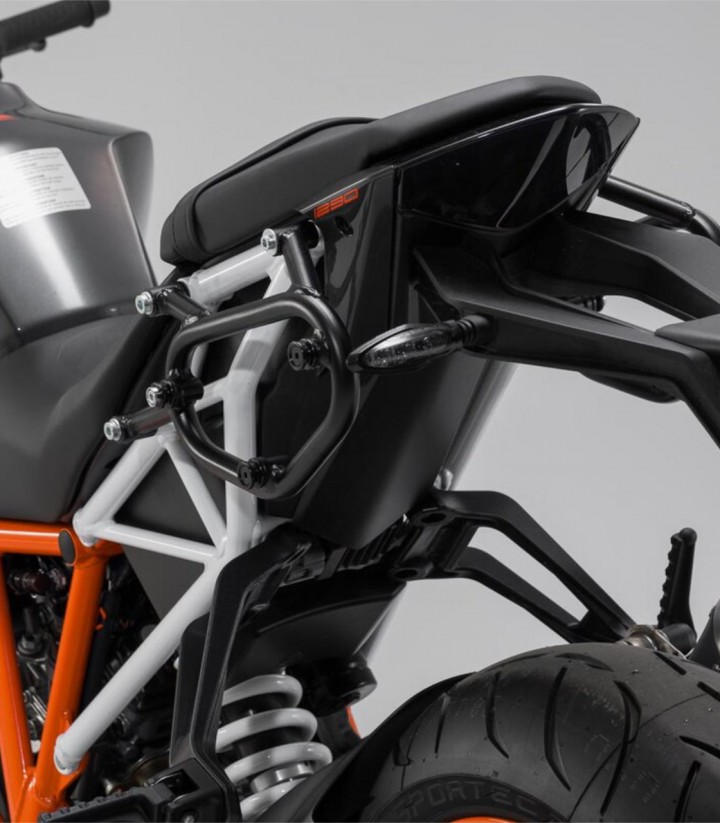 Soporte Lateral Derecho SLC KTM 1290 Super Duke R (13-19) SW-MOTECH HTA.04.881.11000 HTA.04.881.11000